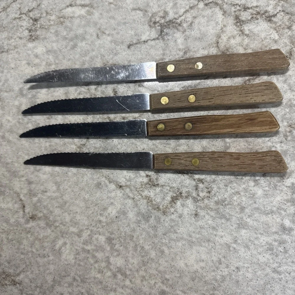 4 Vintage Stainless Steel Steak Knives Wood Handle Dainty Petite Japan Knife Set
